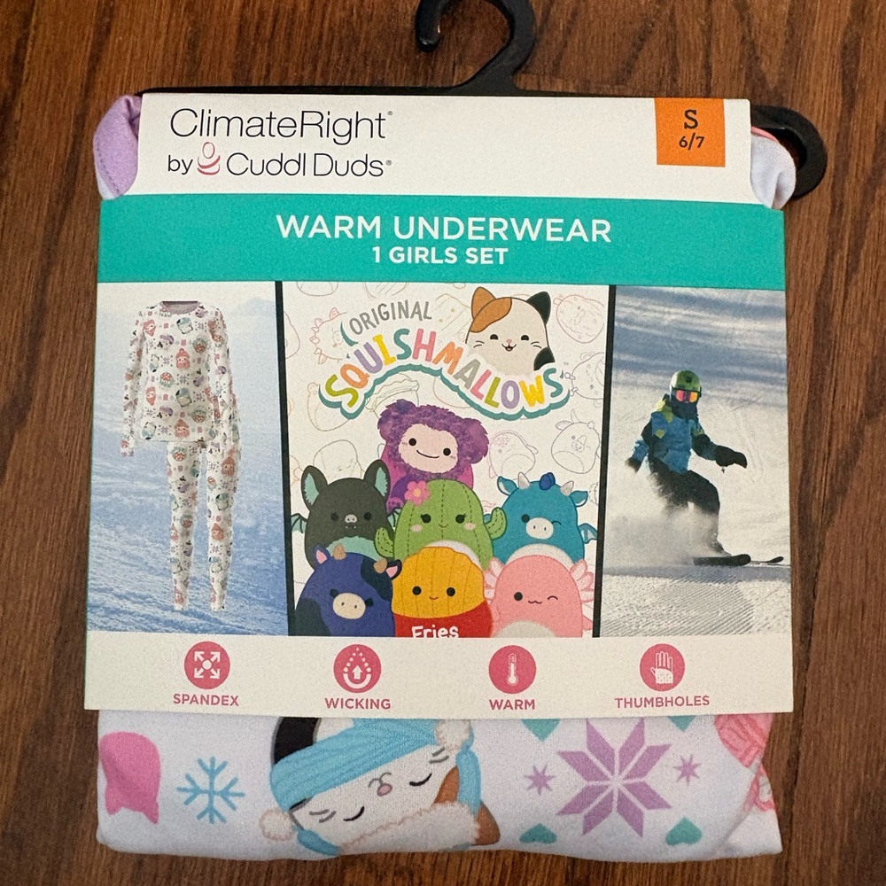 Climateright By Cuddl Duds Squishmallow Girls Thermal Set, Size Small 6/7